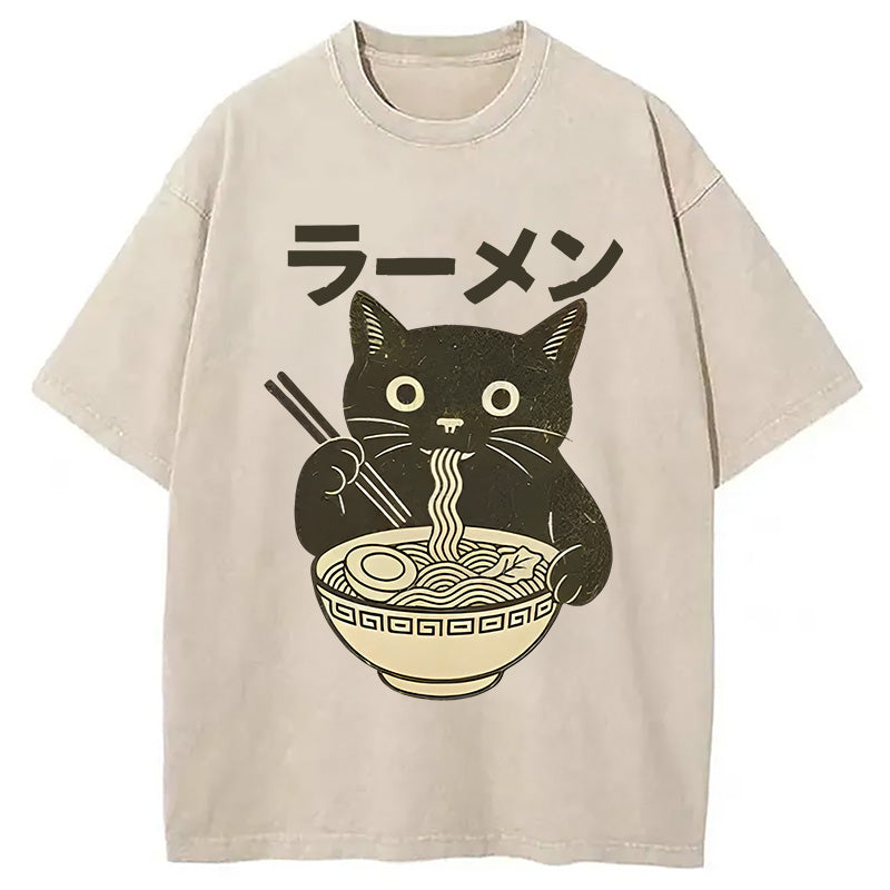 bbb Simple Black Cat Eating Ramen Washed T-Shirt