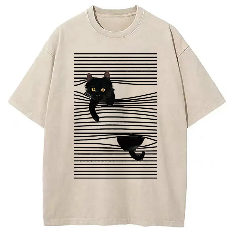 bbb Cat Scratching Curtain Washed T-Shirt