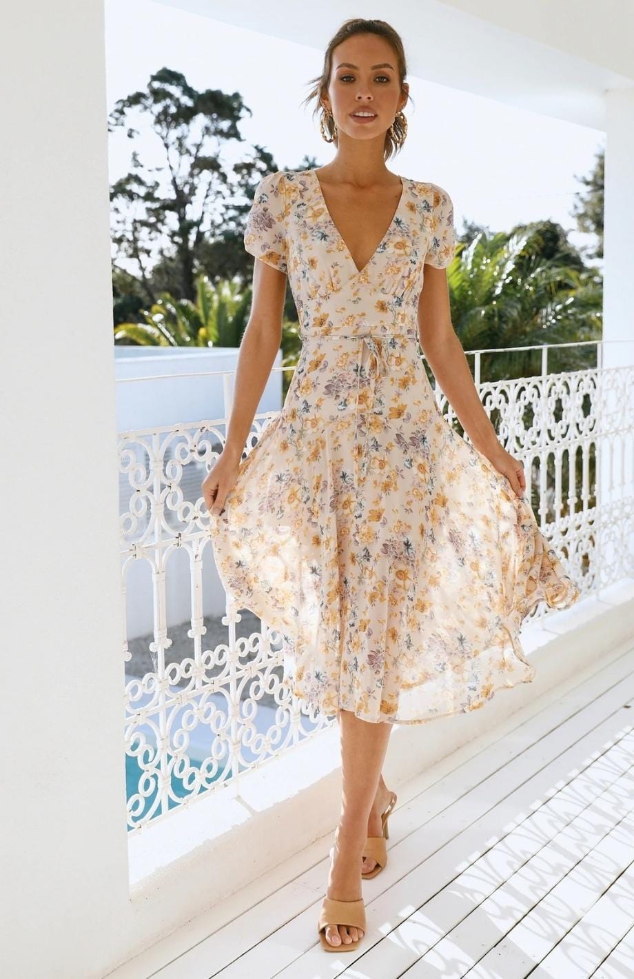 Elegant Long Sleeve Midi Dress for Women, Comfortable and Versatile Design for Daily Wear and Special Occasions