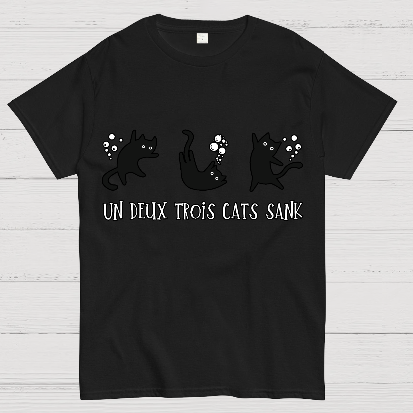Un Deux Trois Cats Sank  T-Shirt