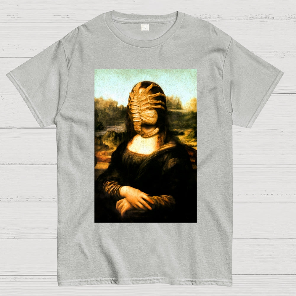 A sci-fi version of the Mona Lisa's smile  T-Shirt