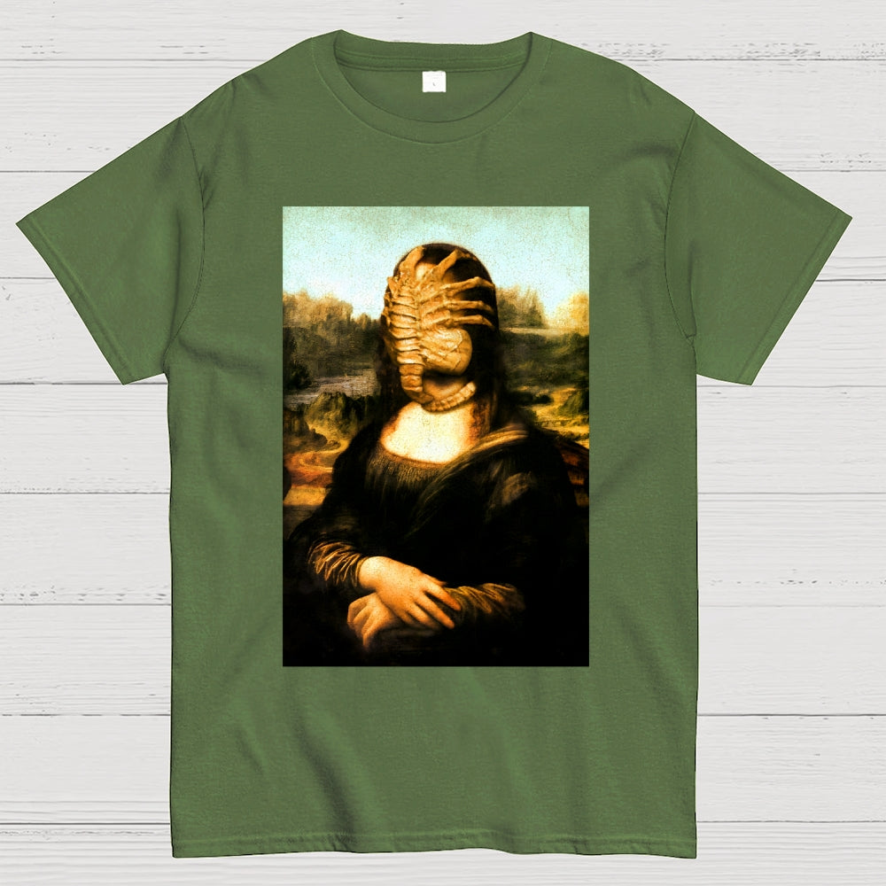 A sci-fi version of the Mona Lisa's smile  T-Shirt