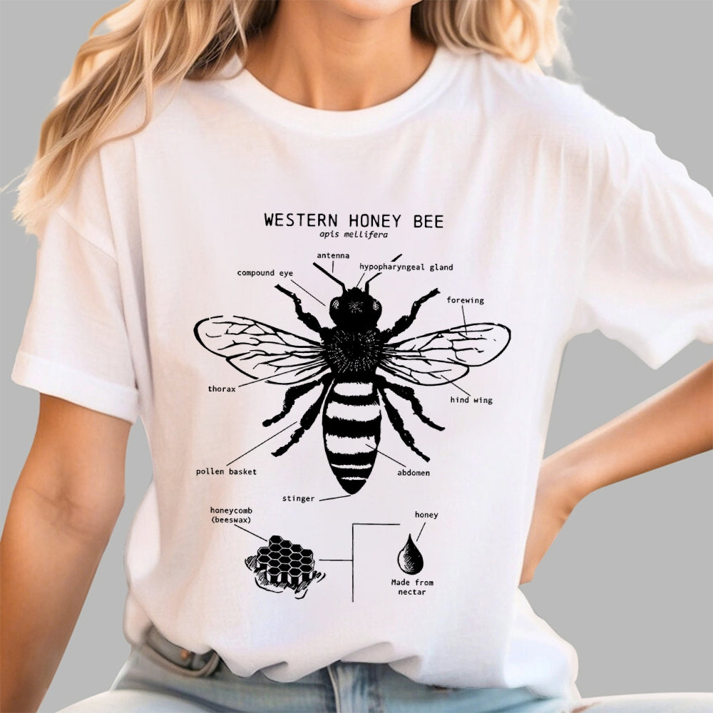 Hand-drawn anatomical diagram of bees  T-Shirt