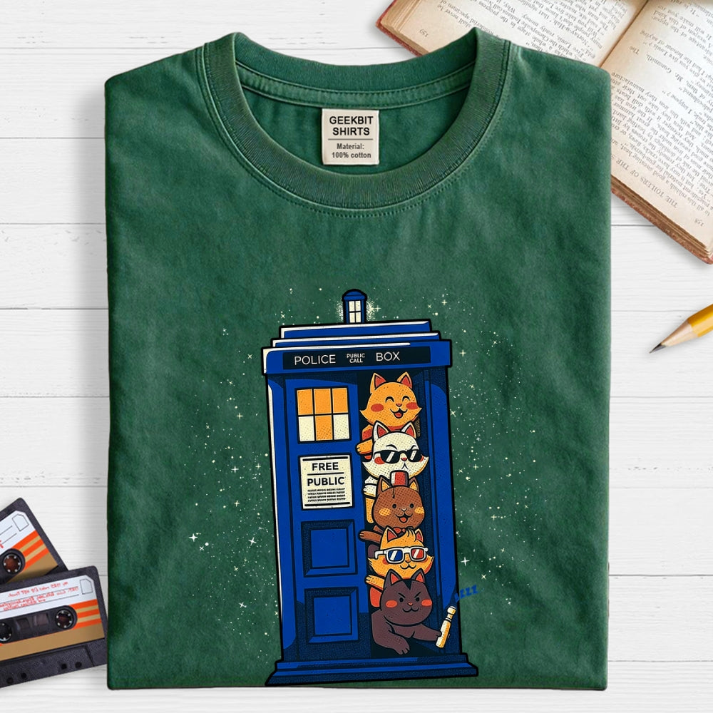 Tardis Cats  T-Shirt