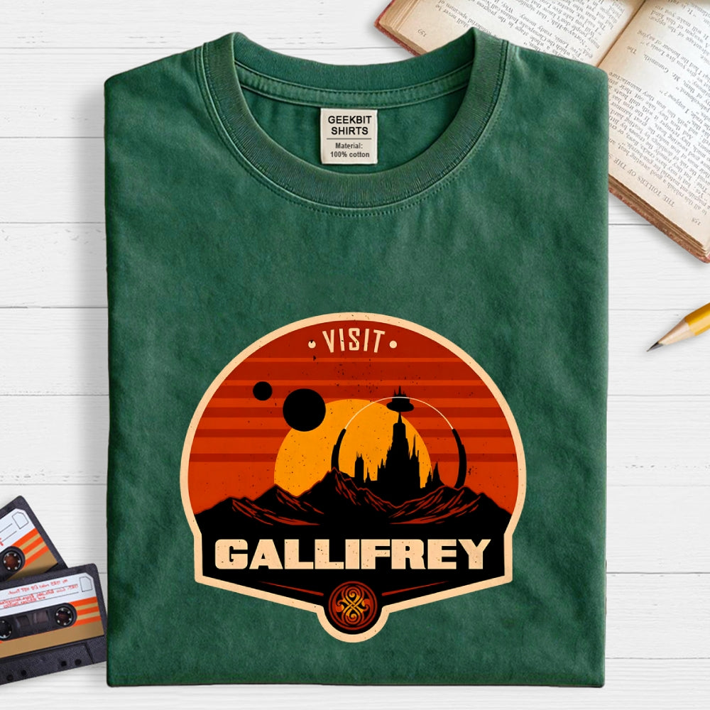 Chrono Citadel World Retro Sci Fi  T-Shirt