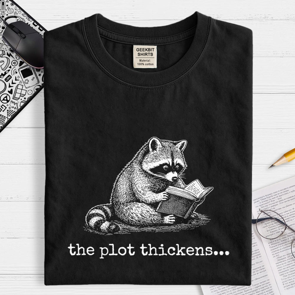The Plot Thickens Bookish Raccoon Reading  T-Shirt