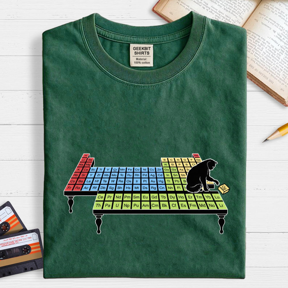 Felines Science Periodic Table Cat  T-Shirt