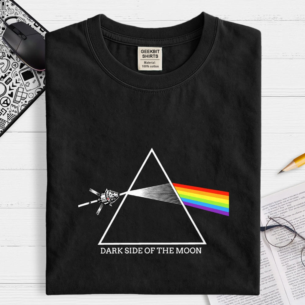 Retro Artemis Ii Dark Side Of The Moon Print  T-Shirt