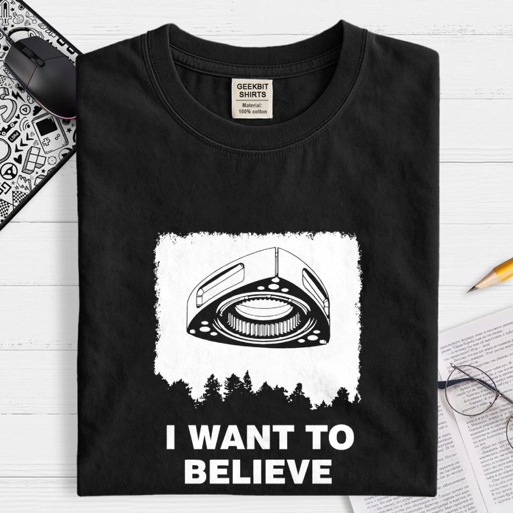 Close Encounter VIII  T-Shirt