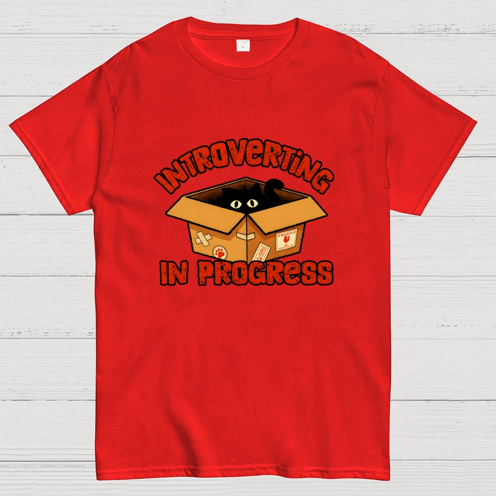 Introverting cat  T-Shirt