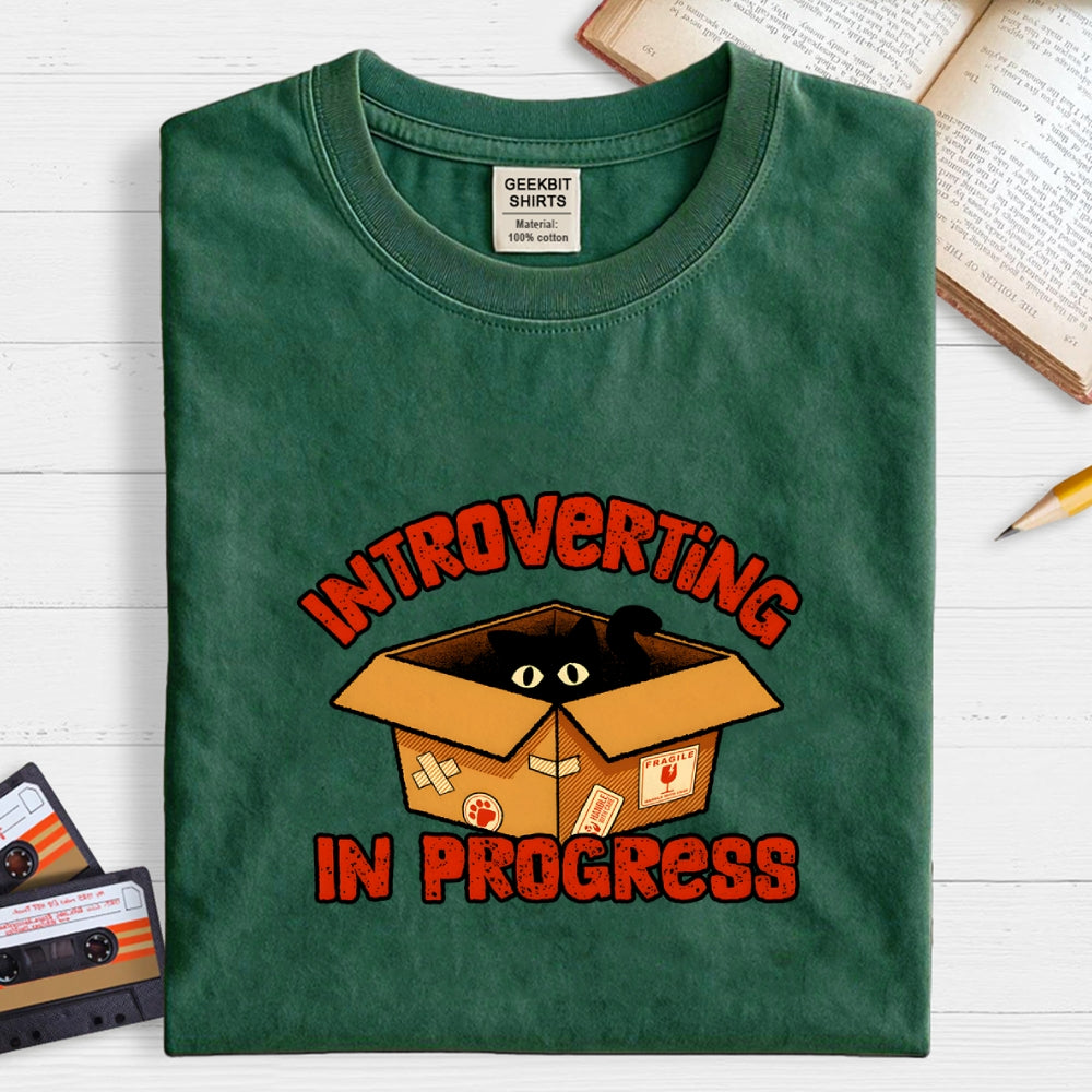 Introverting cat  T-Shirt