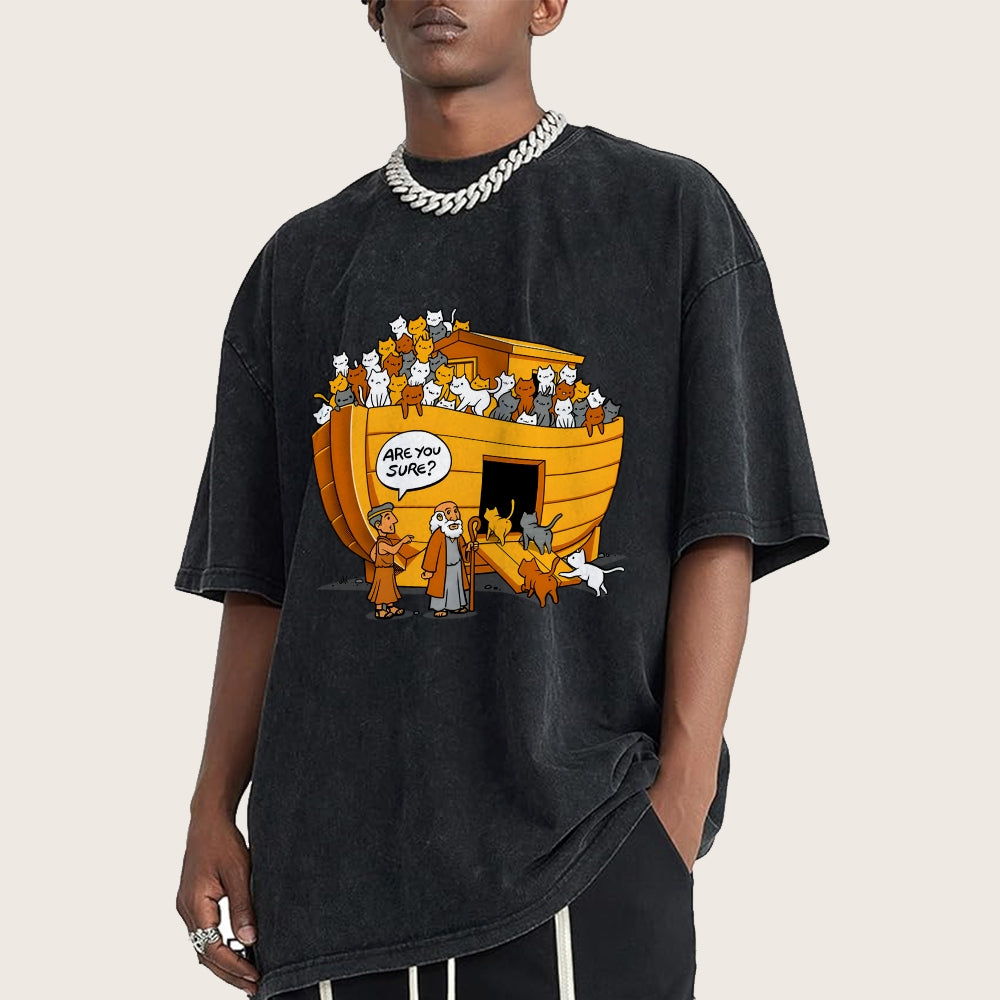 Noah's Ark Cat Vintage Distressed T-shirt