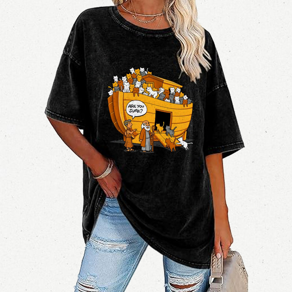 Noah's Ark Cat Vintage Distressed T-shirt