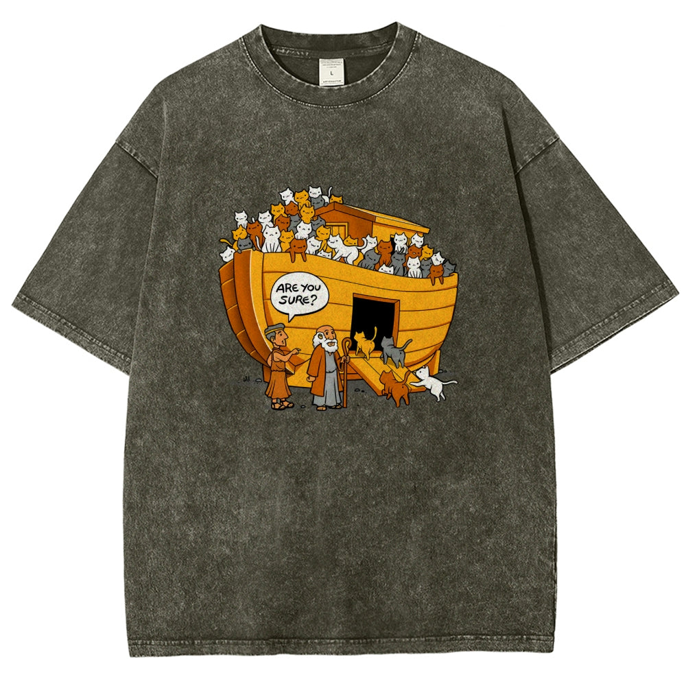 Noah's Ark Cat Vintage Distressed T-shirt