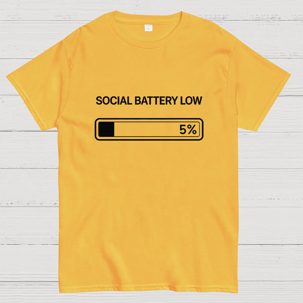 SOCIAL BATTERY 5%  T-Shirt