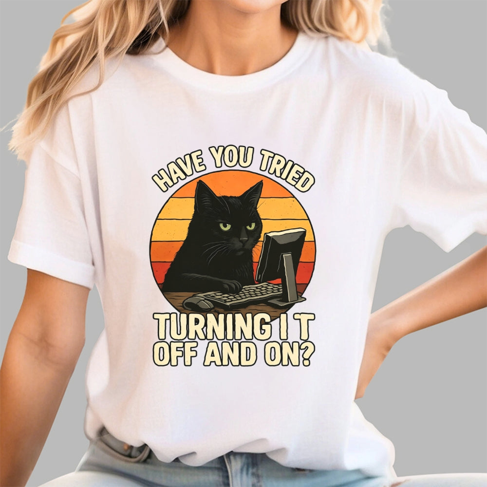 Black Cat Tech Support Funny Retro IT  T-Shirt