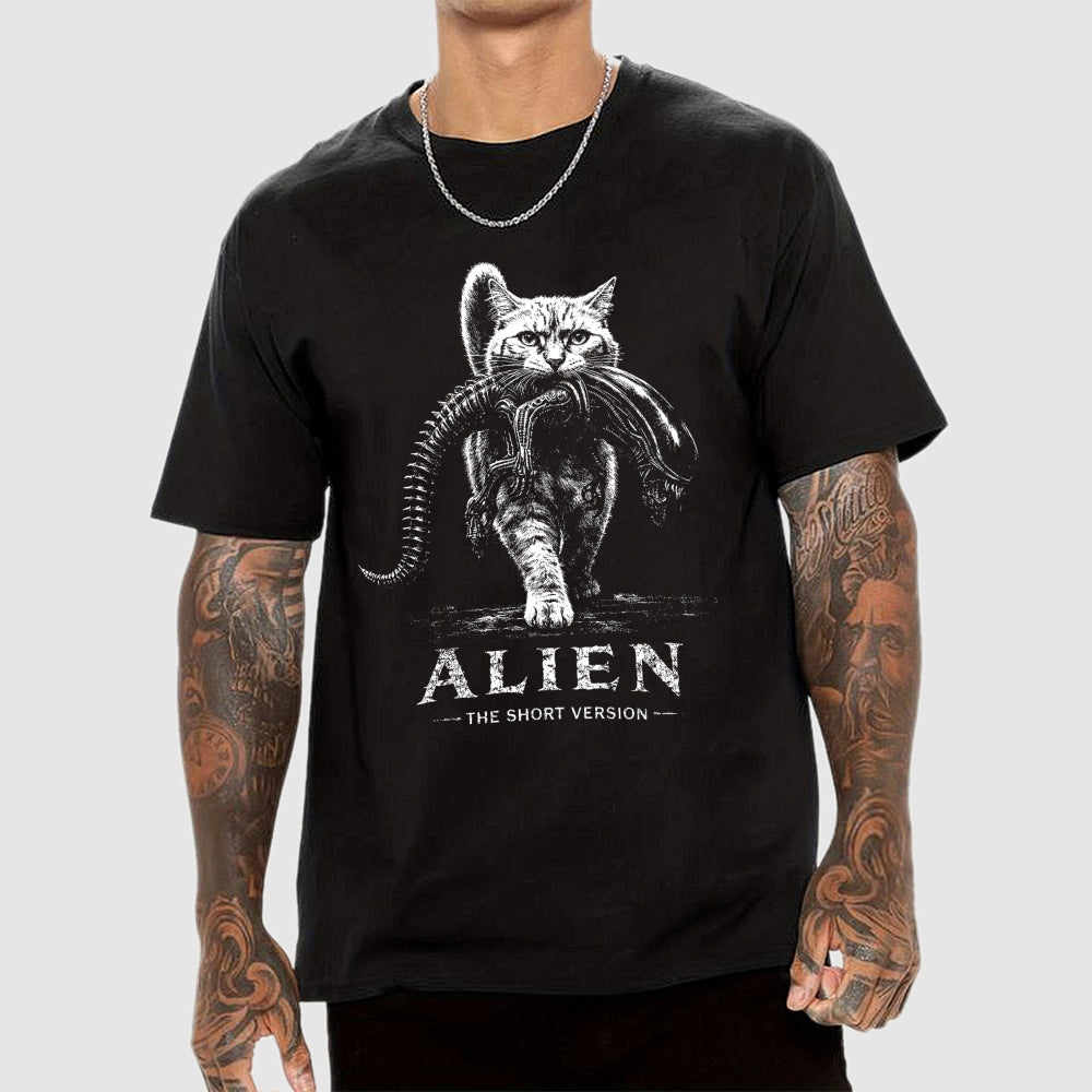 Alien The Short Version Cat  T-Shirt