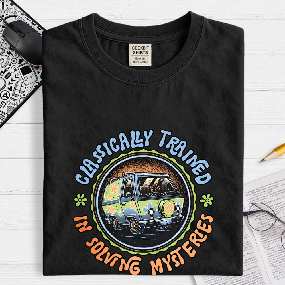 Solving Mysteries  T-Shirt