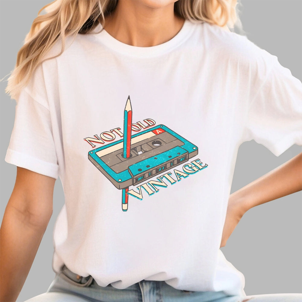 I'm Not Old I'm Classic Cassete  T-Shirt