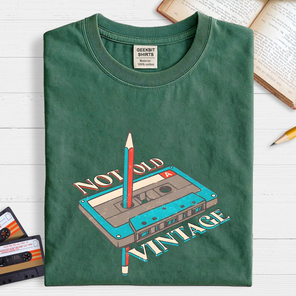 I'm Not Old I'm Classic Cassete  T-Shirt