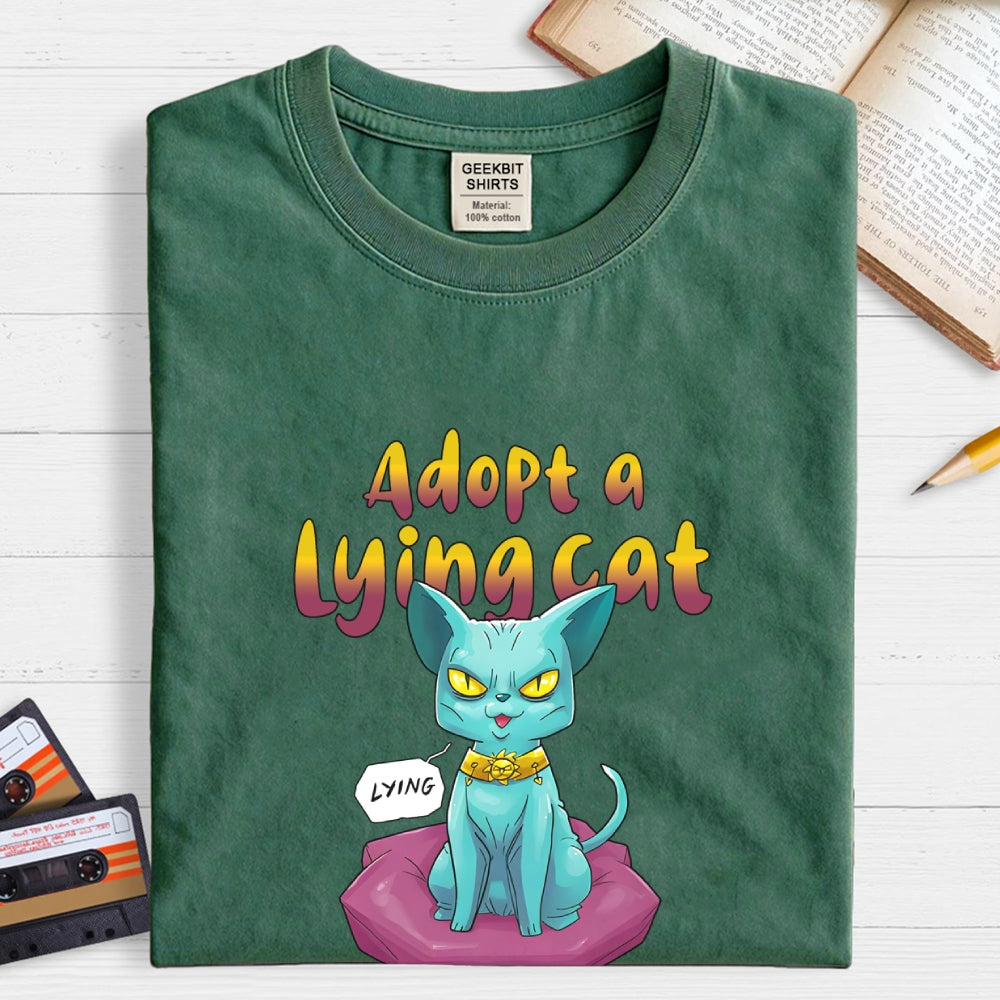 Lying Cat  T-Shirt