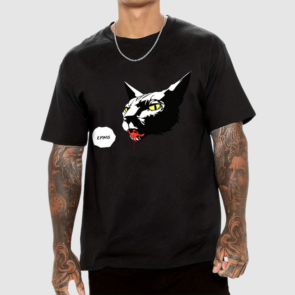 Lying cat   T-Shirt