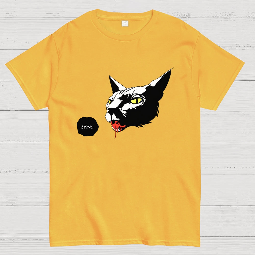 Lying cat   T-Shirt