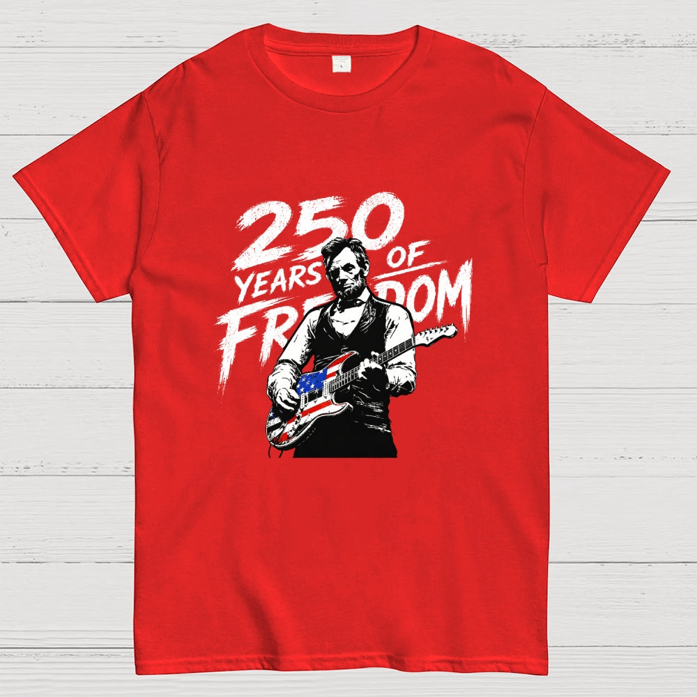 President Abraham Lincoln Playing Guitar 250th Anniversary 4th of July  T-Shirt