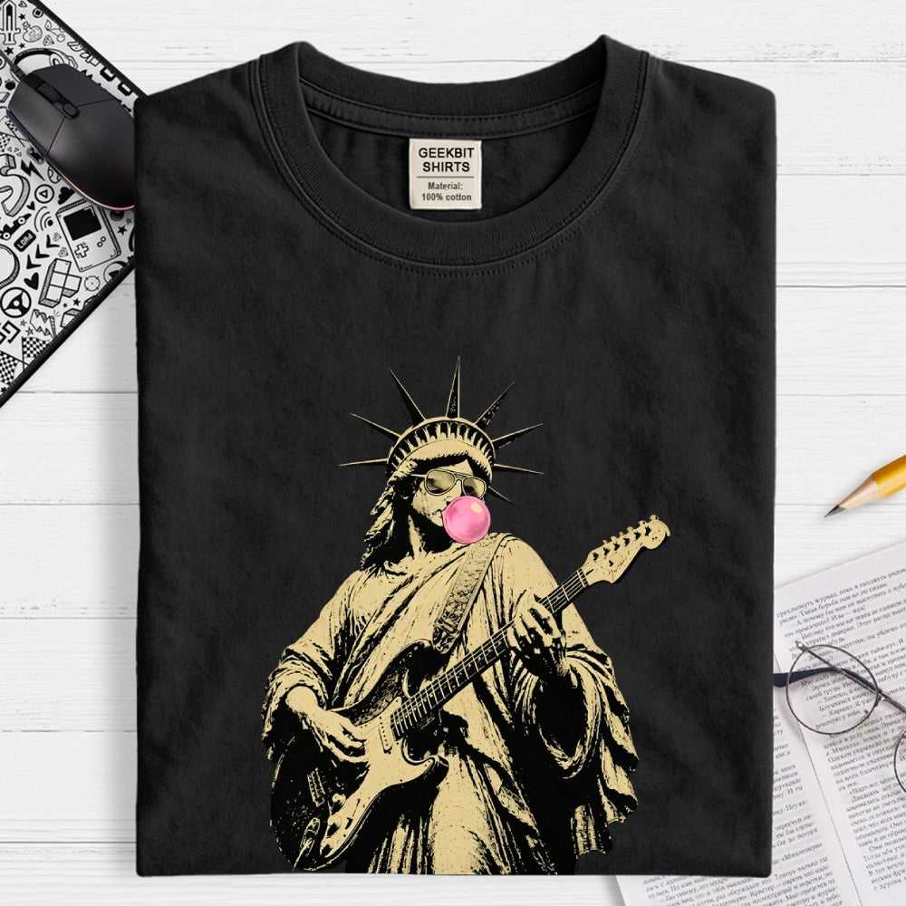 Statue of Liberty Guitar – America 250  T-Shirt