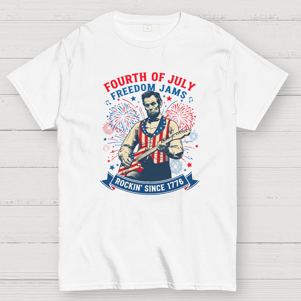 Lincoln Rocks Since 1776 – USA 250  T-Shirt