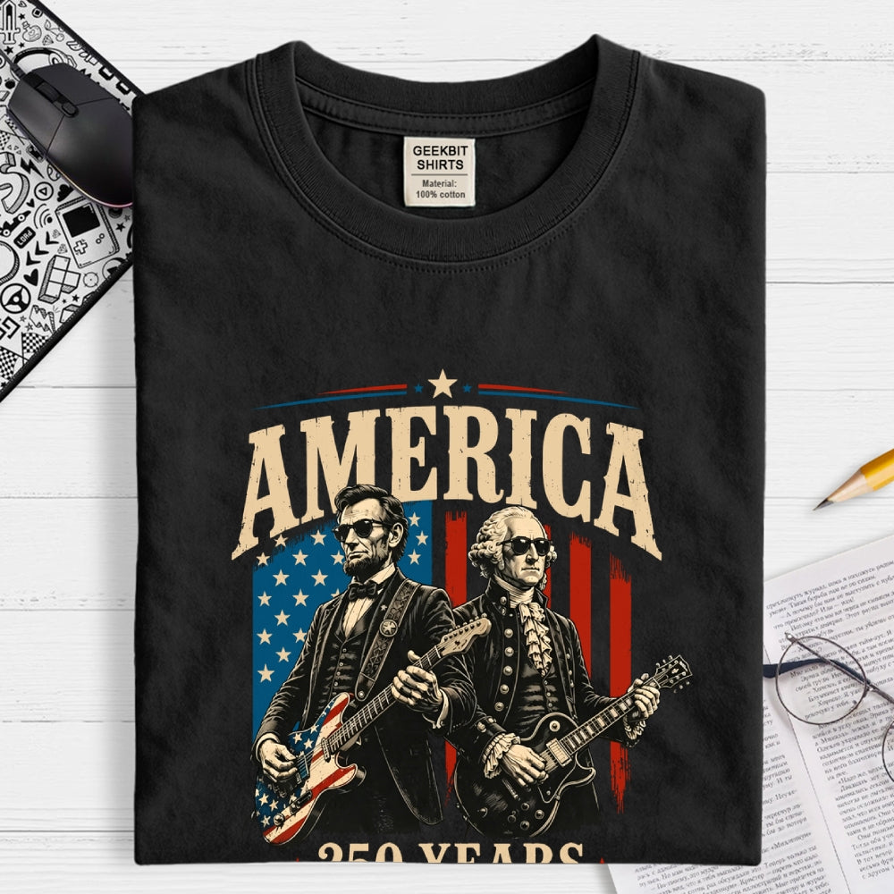 George Washington Lincoln Playing Guitar - 4th of July  T-Shirt