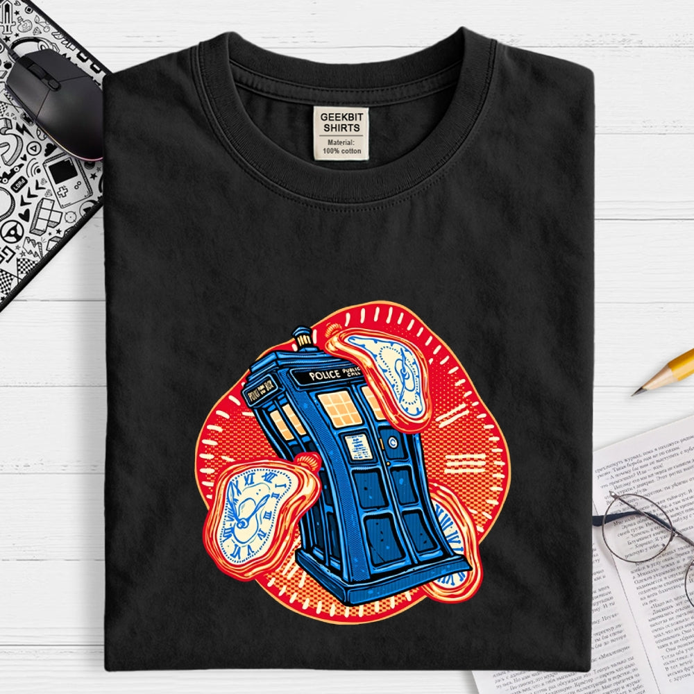 The Distortion of Time  T-Shirt