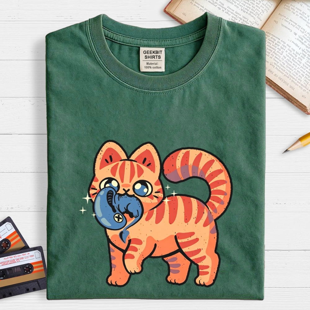 Cute Alien Cat  T-Shirt