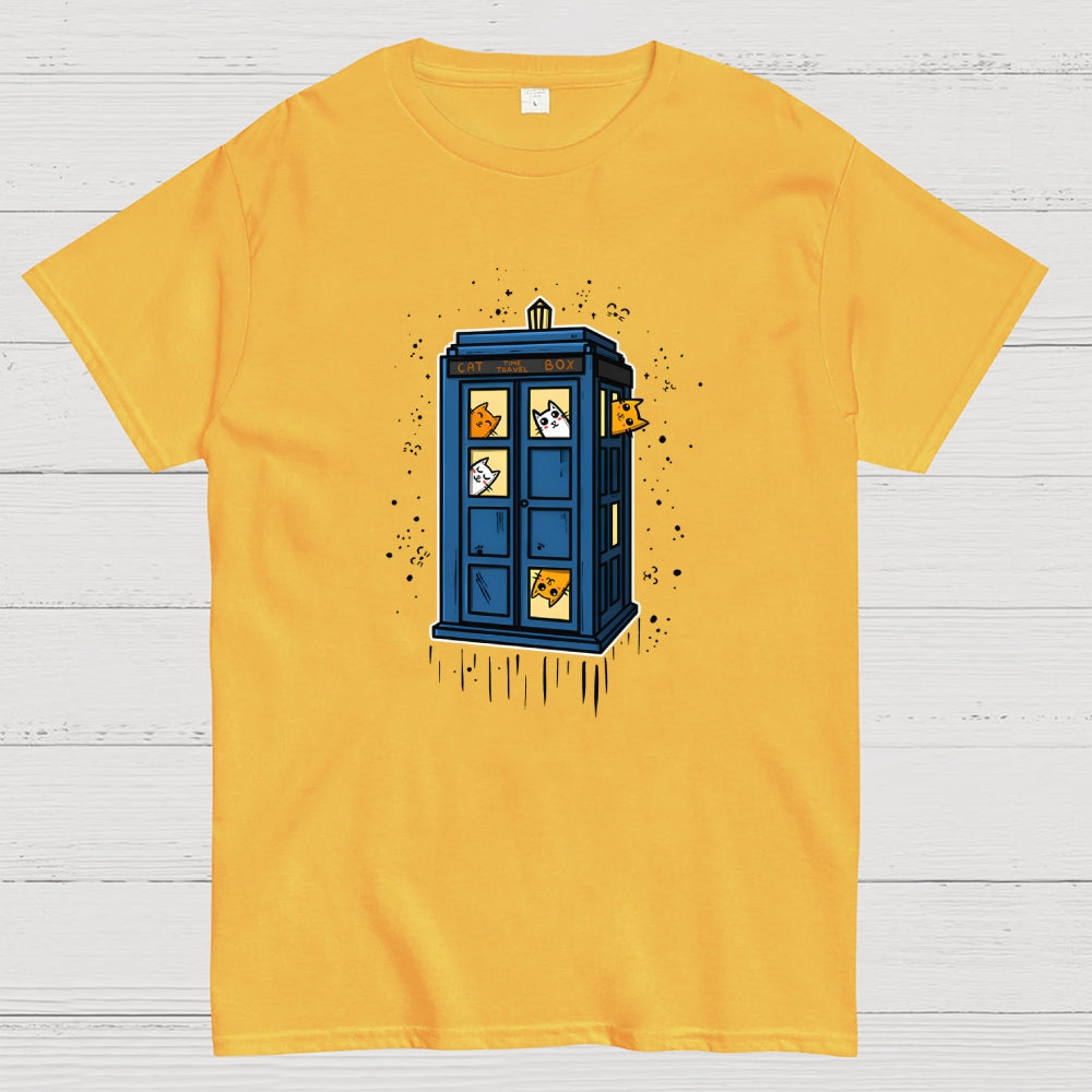 Cat-time-travel  T-Shirt