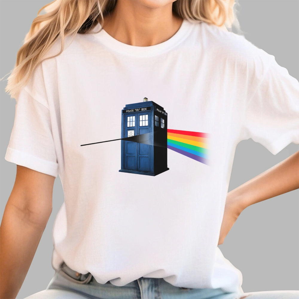 The Darkside of the Tardis-dr who  T-Shirt