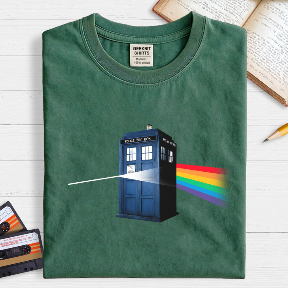 The Darkside of the Tardis-dr who  T-Shirt
