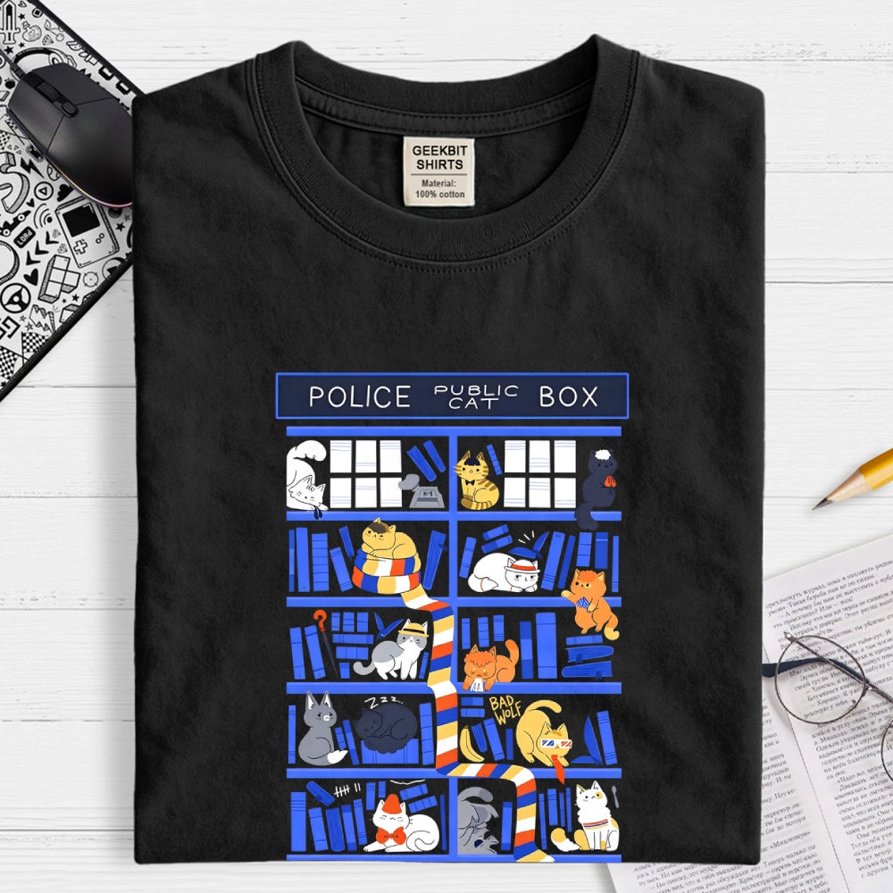 Police Box Library Cats-dr who  T-Shirt