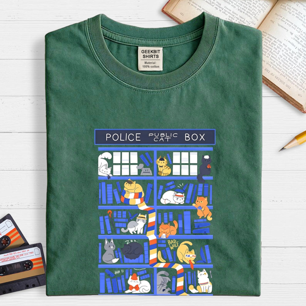 Police Box Library Cats-dr who  T-Shirt
