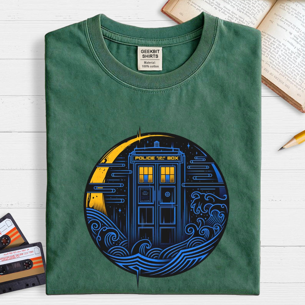 Police Box Art-dr who  T-Shirt