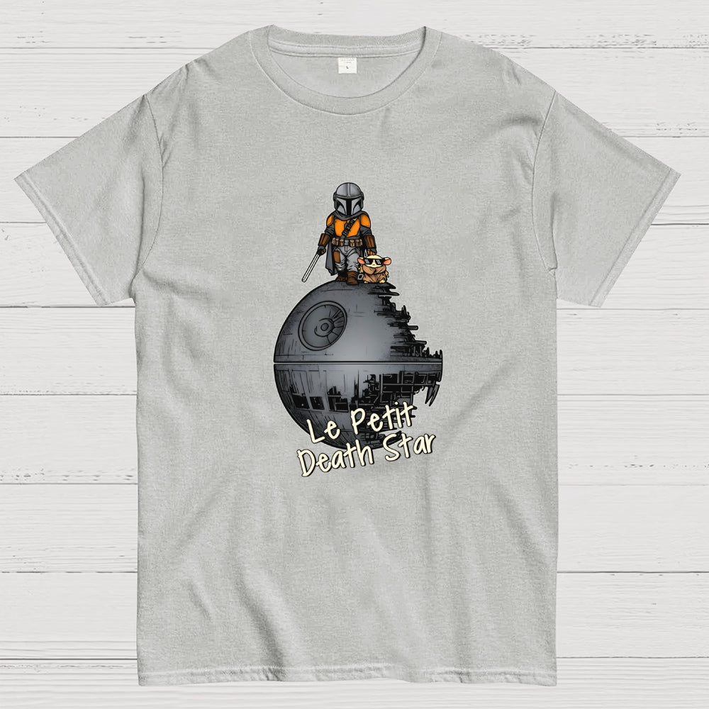 le petit death star  T-Shirt