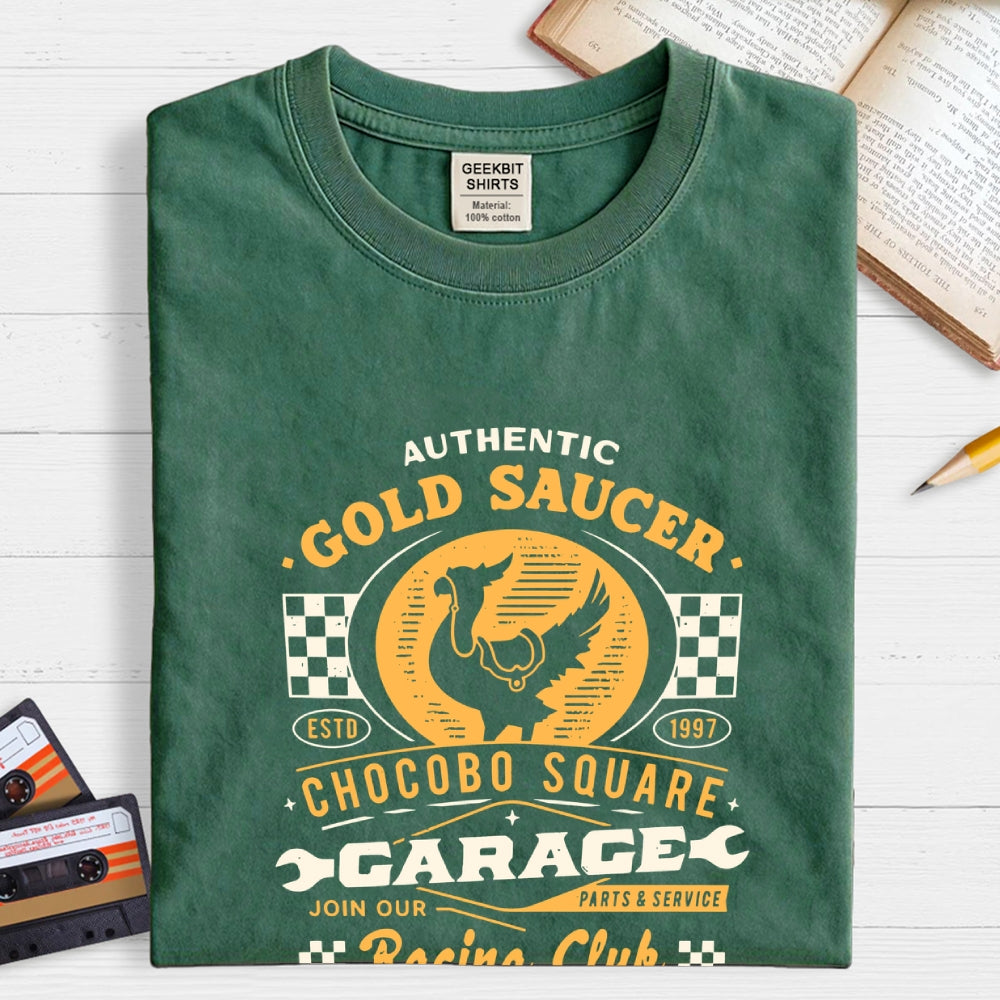 Gold Saucer Garage Vintage  T-Shirt