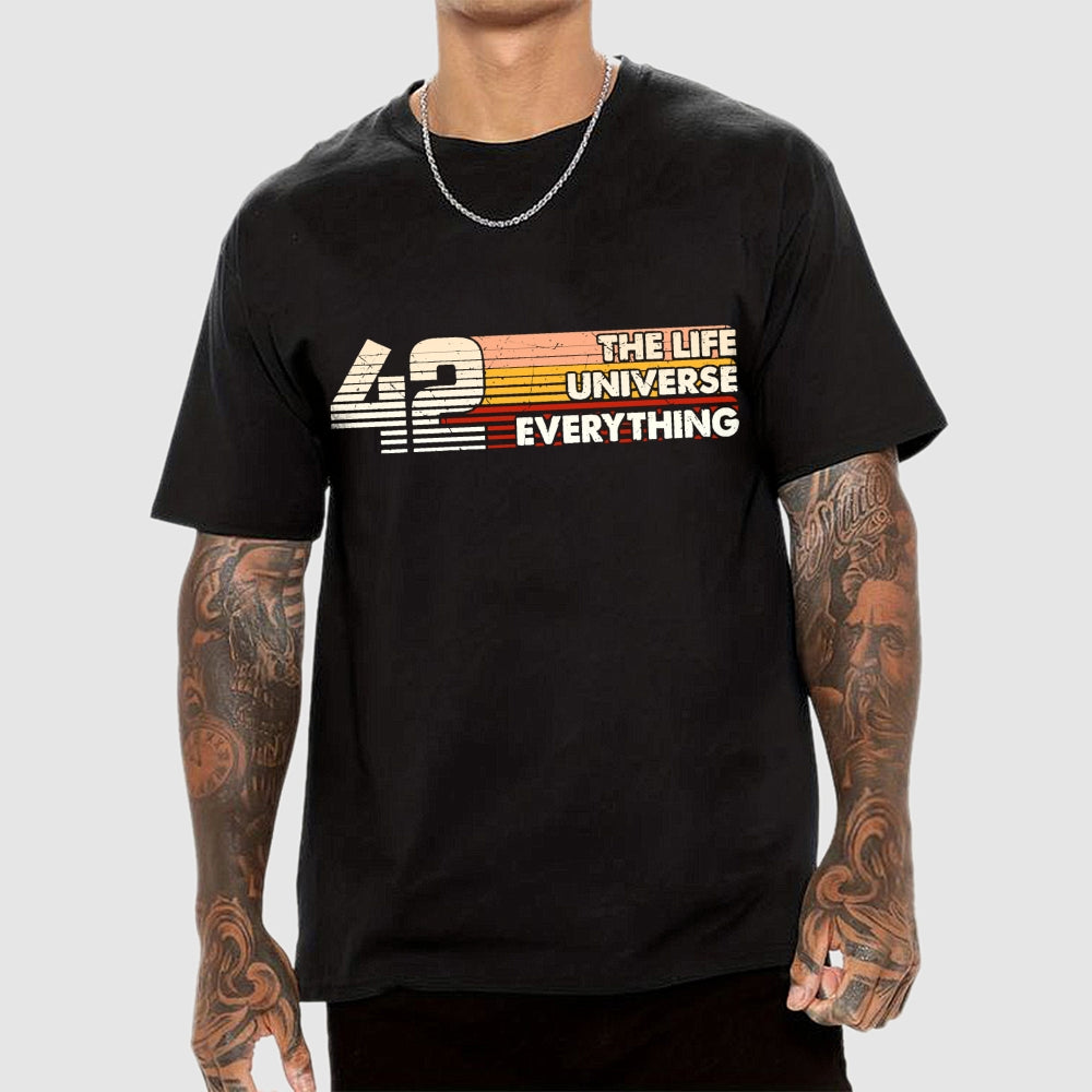 Retro Style 42 The Answer To Life The Universe And Everything  T-Shirt