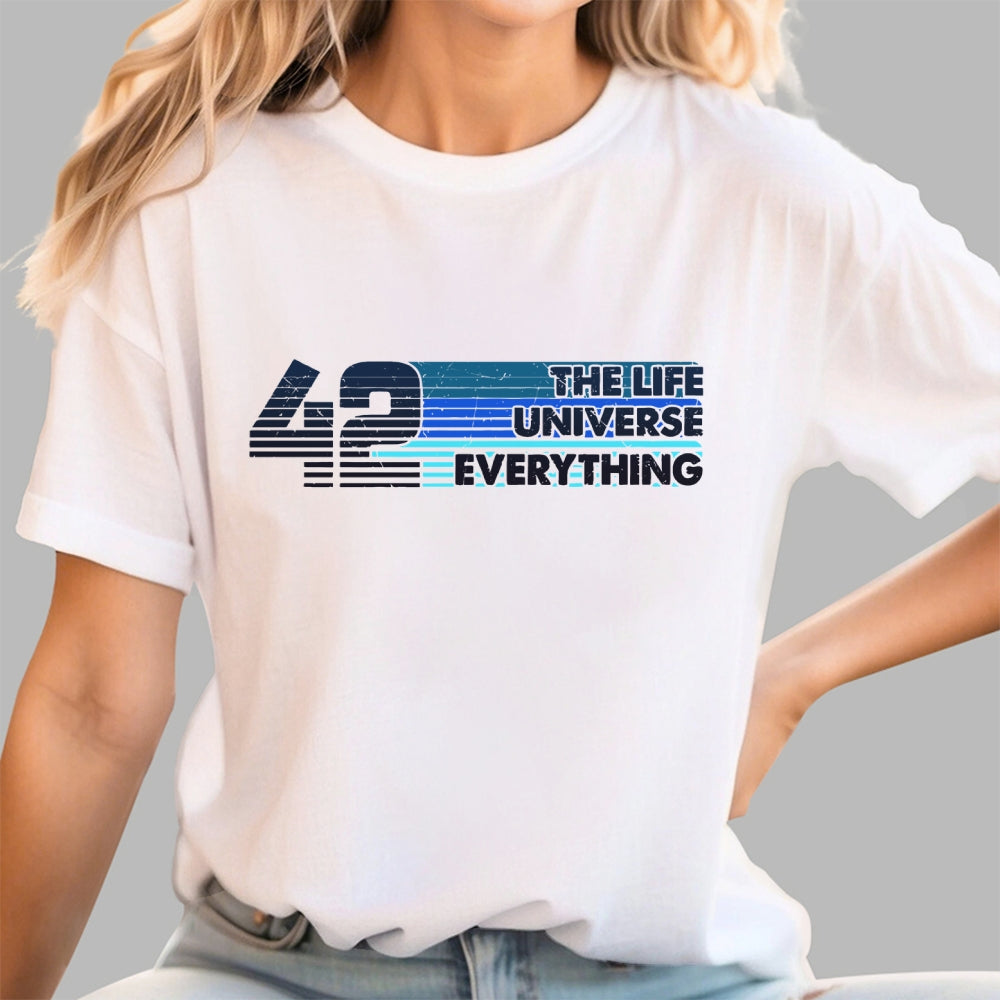 Retro Style 42 The Answer To Life The Universe And Everything  T-Shirt