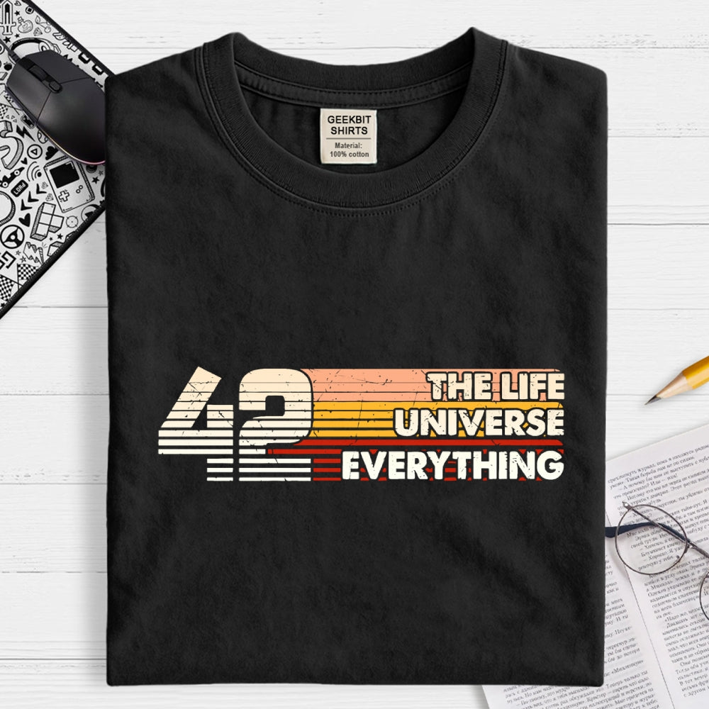 Retro Style 42 The Answer To Life The Universe And Everything  T-Shirt