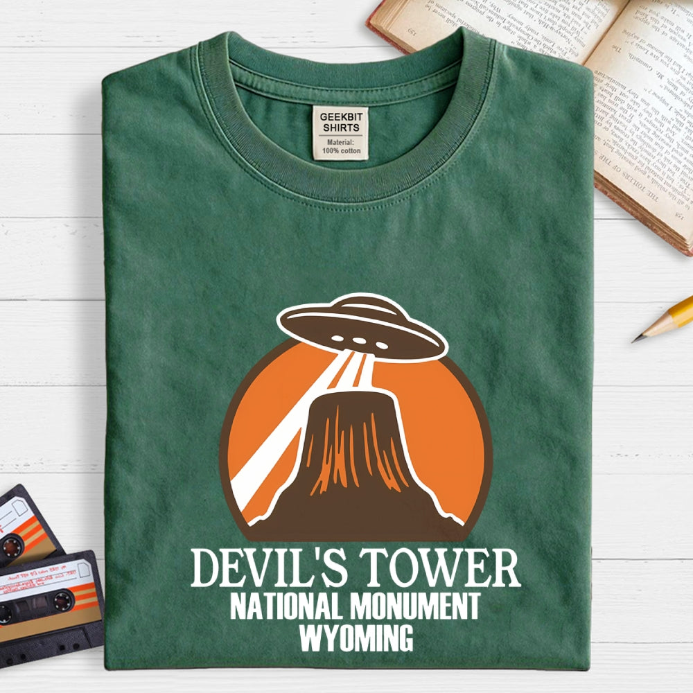 Devil's Tower - Close Encounters of the Third Kind  T-Shirt