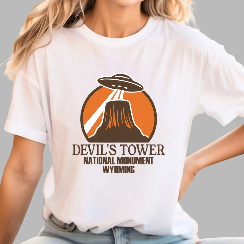 Devil's Tower - Close Encounters of the Third Kind  T-Shirt