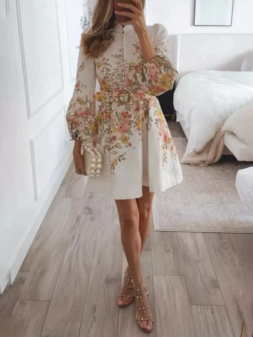 Trendy Women's Mini Dress with Print and Elegant Button Details for Casual and Special Occasions