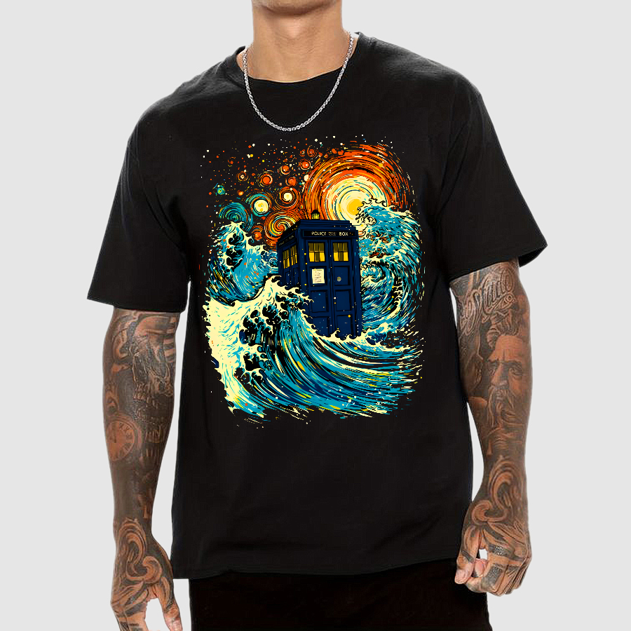 Great Kanagawa Wave And The Tardis  T-Shirt