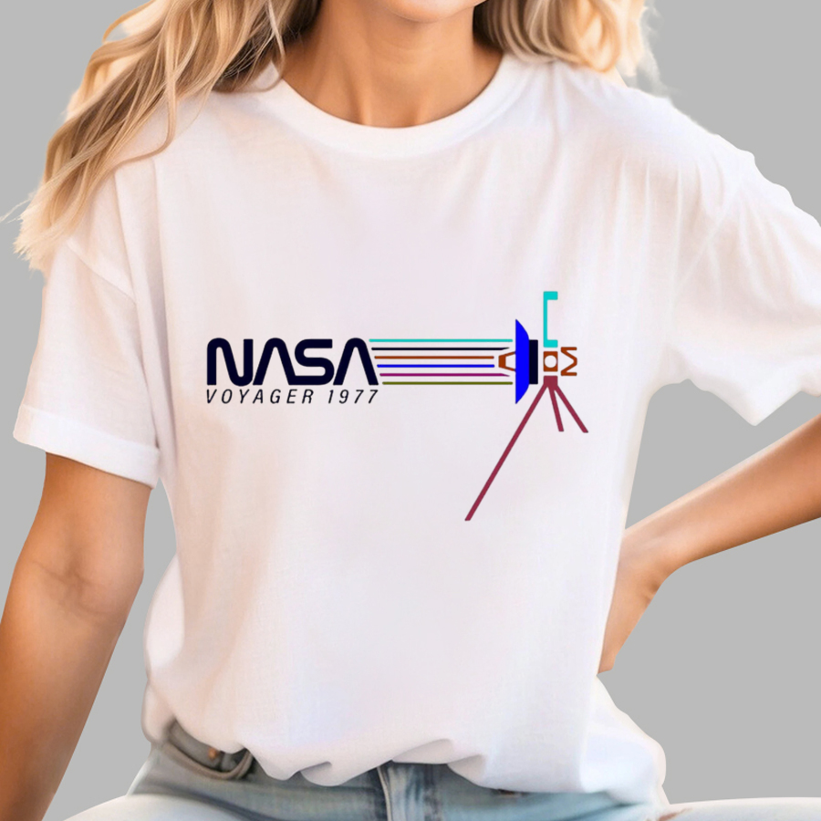 Retro NASA Voyager Spacecraft y T-Shirt
