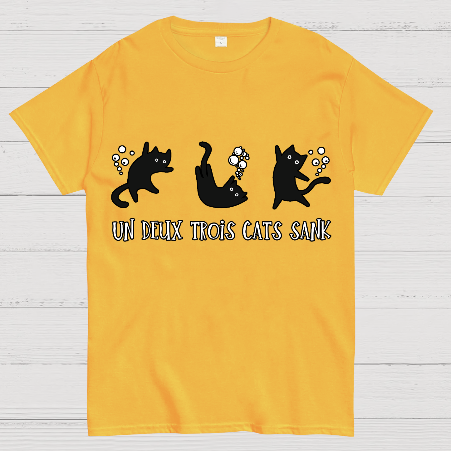 Un Deux Trois Cats Sank  T-Shirt